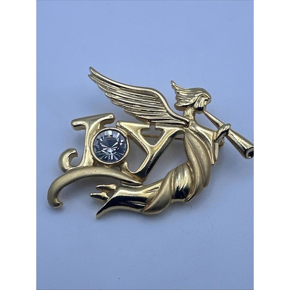 Camco “Joy” Angel Christmas Brooch Goldtone With Crystal